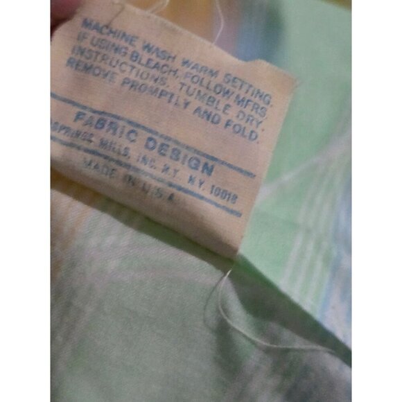 Vintage Springmaid Pastel Butterfly Set of 2 Pillowcases - Picture 10 of 12